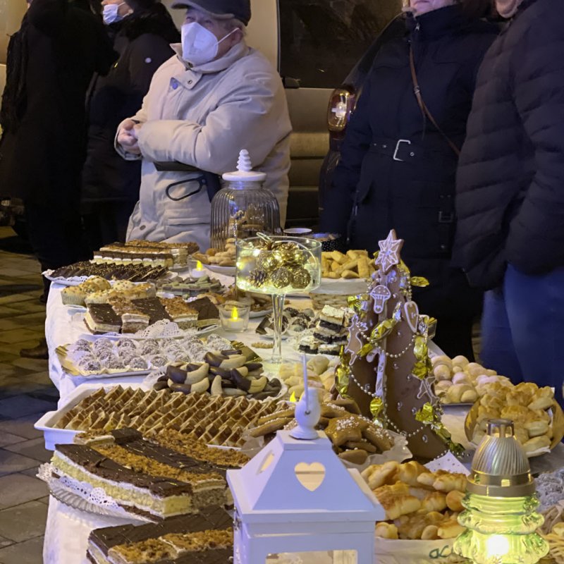 Fellobbant a szeretet lángja 27